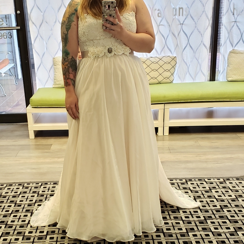 Organza Lace Wedding Dress